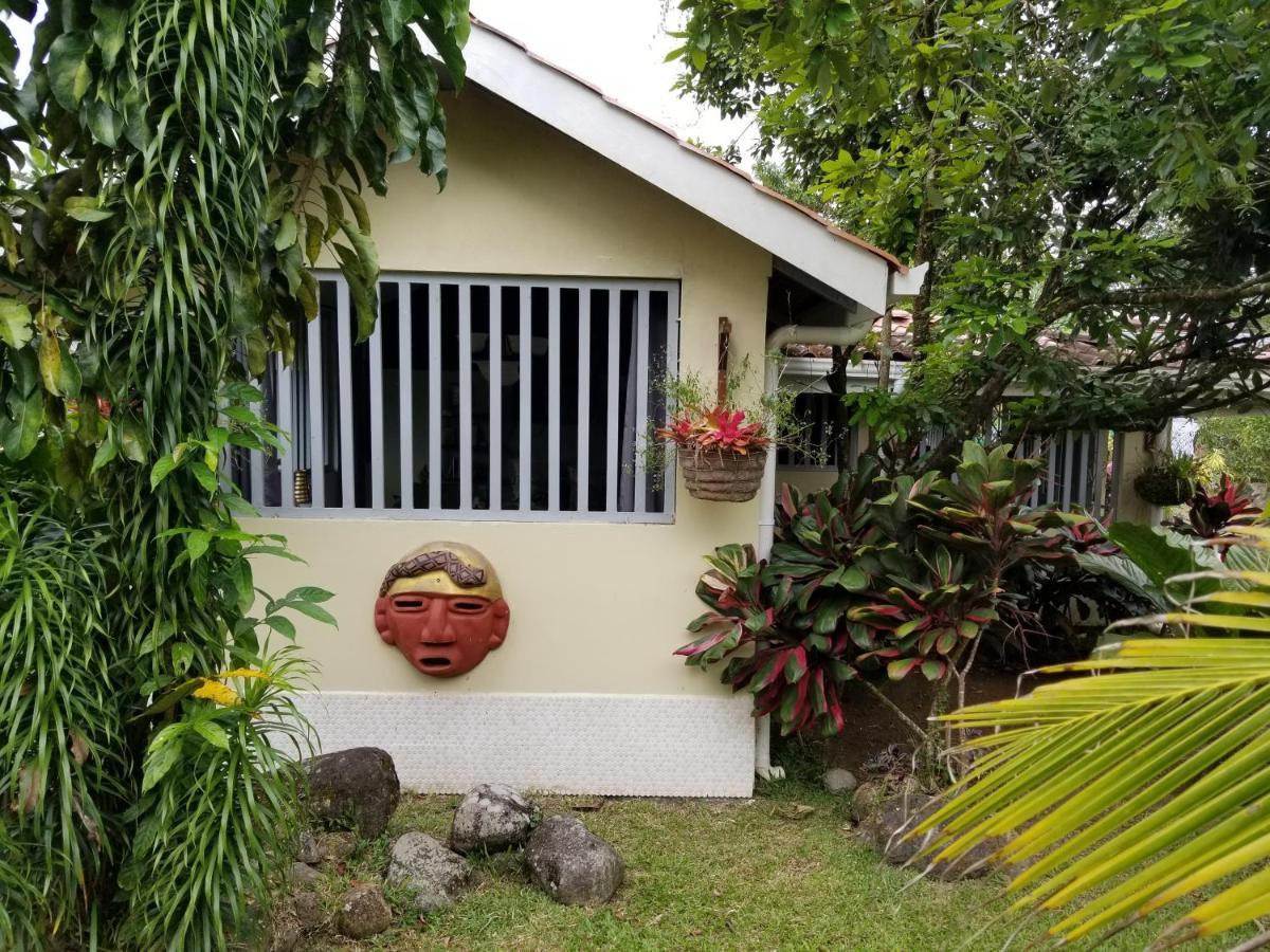 Casa Sophia 3 Listings Apartment 1 Or Apartment 2 Separately Or Apt 1 And 2 Together All With Fo Internet กวาปิเลส ภายนอก รูปภาพ