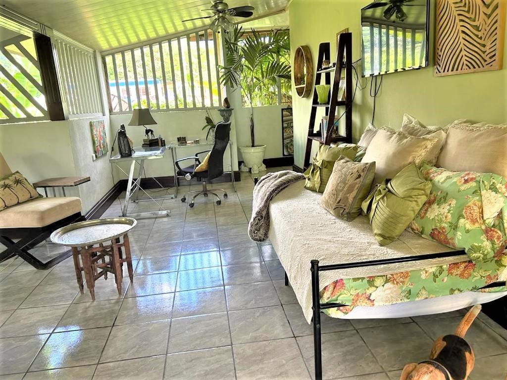 Casa Sophia 3 Listings Apartment 1 Or Apartment 2 Separately Or Apt 1 And 2 Together All With Fo Internet กวาปิเลส ภายนอก รูปภาพ