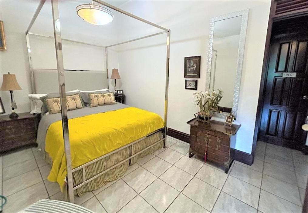 Casa Sophia 3 Listings Apartment 1 Or Apartment 2 Separately Or Apt 1 And 2 Together All With Fo Internet กวาปิเลส ภายนอก รูปภาพ