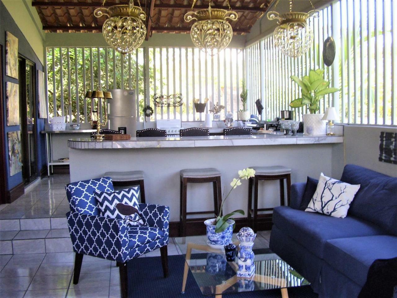 Casa Sophia 3 Listings Apartment 1 Or Apartment 2 Separately Or Apt 1 And 2 Together All With Fo Internet กวาปิเลส ภายนอก รูปภาพ